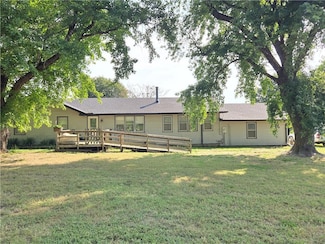 2810 Cr 4350 N A, Coffeyville, KS 67337