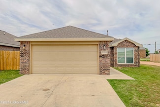 1010 Helena Ave, Lubbock, TX 79416
