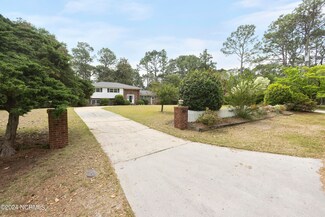 5018 Thrush Dr, Wilmington, NC 28403