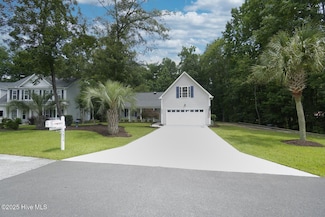 9854 N Olde Towne Wynd SE, Leland, NC 28451