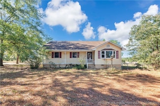 2333 Lake Upchurch Dr, Parkton, NC 28371