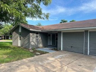 2806 Sharon Dr, Mineral Wells, TX 76067