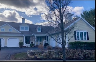 1 Hayloft Ln, Marshfield, MA 02050