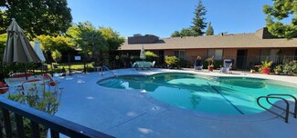 5090 N College Ave Unit 110, Fresno, CA 93704