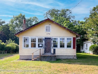 179 Rumson Rd, Little Silver, NJ 07739