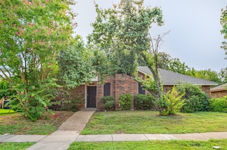 3124 Landover Dr, Carrollton, TX 75007