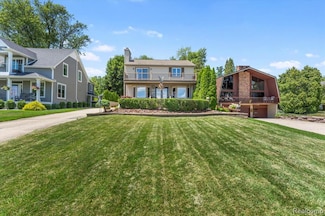 22558 E River Rd, Grosse Ile, MI 48138