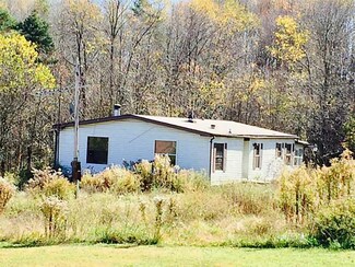 1326 Cypress Rd, Commodore, PA 15729