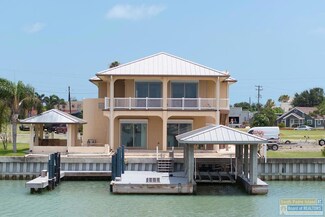 629 N Yturria St, Port Isabel, TX 78578