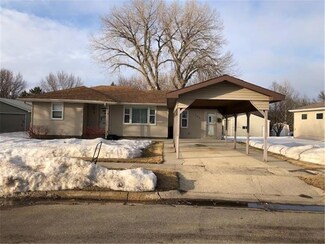 1304 Elm Ave, Wheaton, MN 56296