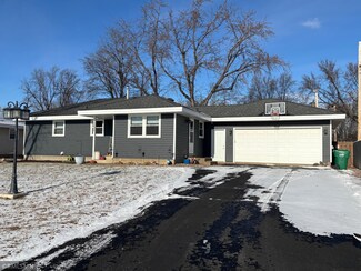 7498 Melody Dr NE, Minneapolis, MN 55432