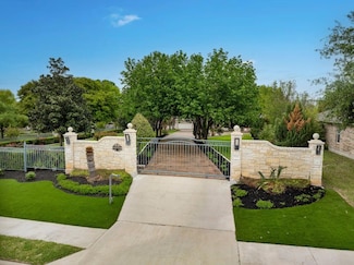 2804 Barefoot Ln, Round Rock, TX 78665