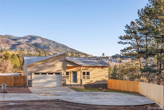 93 Greeley Blvd, Palmer Lake, CO 80133