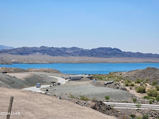 2413 Wren Cove Way, Lake Havasu City, AZ 86406