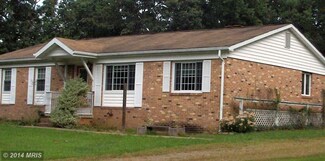 99 Hidden Ln, Aroda, VA 22709
