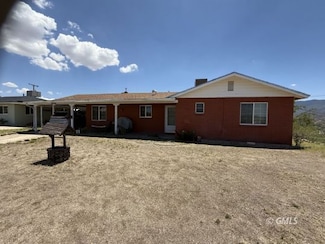 832 E Skyline Dr, Globe, AZ 85501