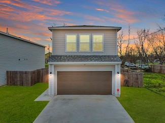 7950 Blue St, Houston, TX 77028