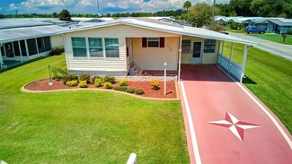 5707 Loretta Ct, Zephyrhills, FL 33542