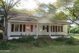 504 Pireway Rd, Tabor City, NC 28463