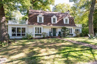1213 Sweetbriar Rd, Madison, WI 53705