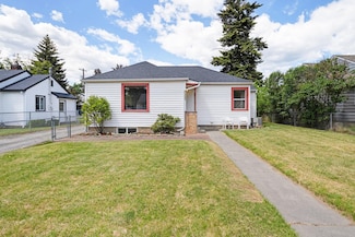 10025 N Whittier St, Spokane, WA 99218
