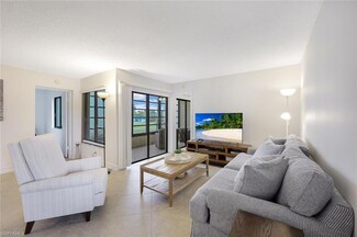 3625 Boca Ciega Dr Unit 204, Naples, FL 34112
