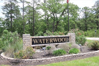 60877 Castle Harbor Place, Huntsville, TX 77320