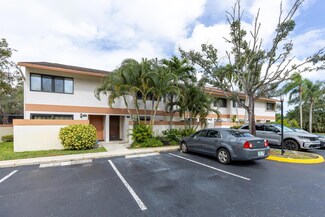 4348 SW 70th Terrace, Davie, FL 33314
