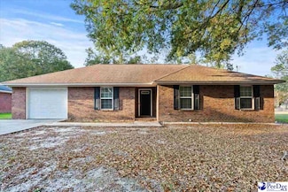 387 Drayton St, Manning, SC 29102