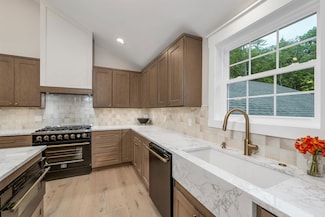 120 Cherry Valley Rd, Gilford, NH 03249