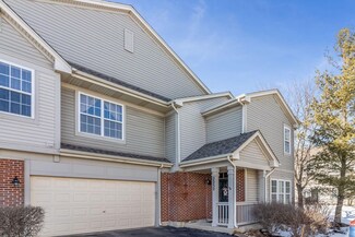 2232 Vanderbilt Dr, Geneva, IL 60134