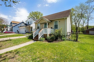 510 Academy St, Ferndale, MI 48220