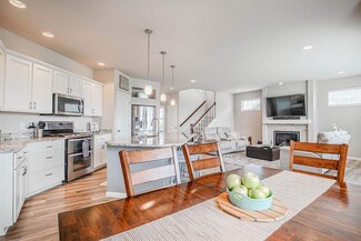 6087 Pine Ridge Way, Mc Farland, WI 53558