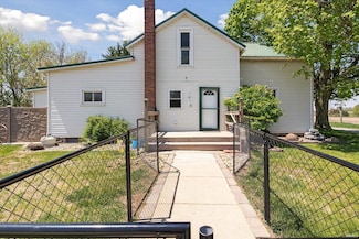 3407 E Wooster Rd, Pierceton, IN 46562