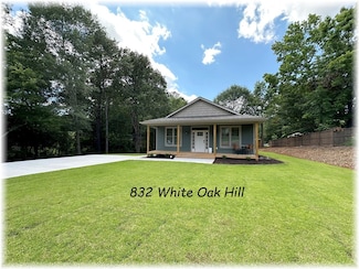832 White Oak Hill Dr, Seneca, SC 29678