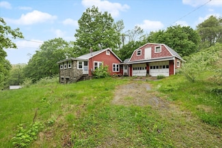 21 City Depot Rd, Charlton, MA 01507