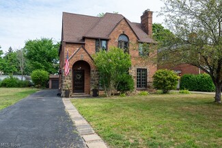 18705 Newell Rd, Beachwood, OH 44122