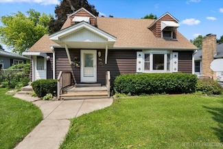 518 Claremont Ave, West Chicago, IL 60185