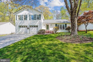 8420 Reflection Ln, Vienna, VA 22182
