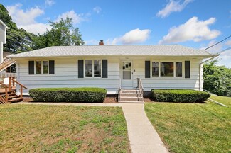 10 Crillon Rd, Worcester, MA 01605