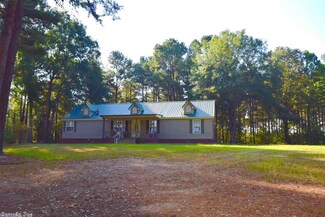 395 Hickman Rd, Amity, AR 71921