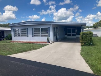 25843 Hacienda Dr, Leesburg, FL 34748