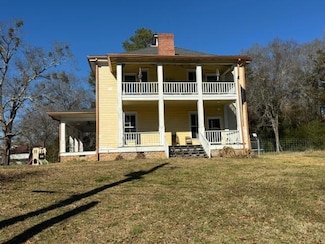 35 Old Mill Rd, Cedartown, GA 30125