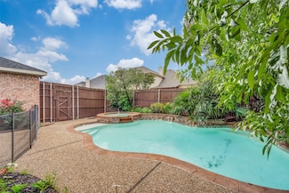 3421 Neiman Rd, Plano, TX 75025
