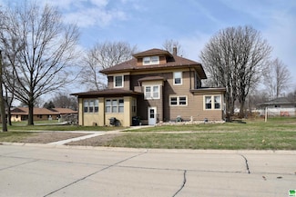 622 7th St, Sibley, IA 51249