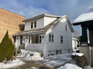 2013 Taylor Ave, Racine, WI 53403