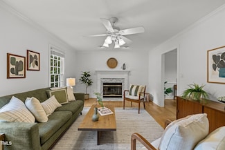 15 Gray Fox Ct, Durham, NC 27713