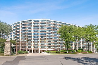 1630 Sheridan Rd Unit 1K, Wilmette, IL 60091