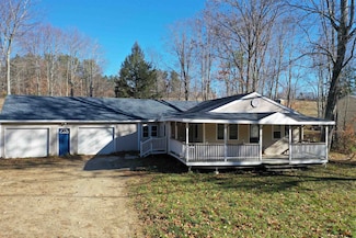 24 Danbury Rd, Center Barnstead, NH 03225