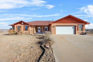 1 Blackberry Ln, Los Lunas, NM 87031